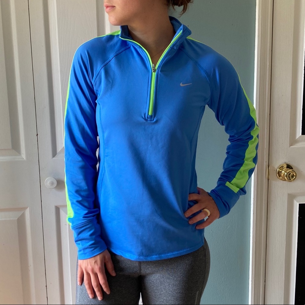 NWOT Nike Quarter Zip Pullover